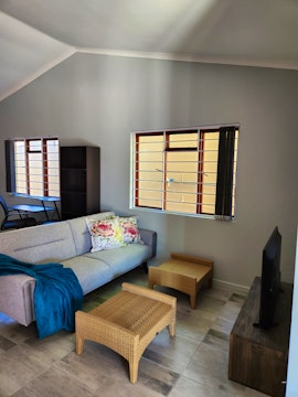 Gordon's Bay Accommodation at Thys se plekkie | Viya