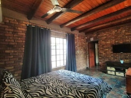 Kruger National Park South Accommodation at Indlovu Inn | Viya