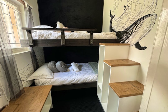 Twelve First Avenue Holiday Home