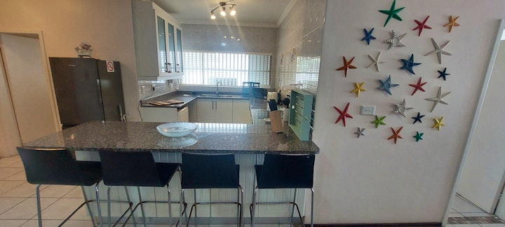 Margate Accommodation at Libra Holiday Flats 1 | Viya