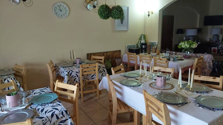 Western Cape Accommodation at Victoria Oaks Beaufort West Guest House | Viya