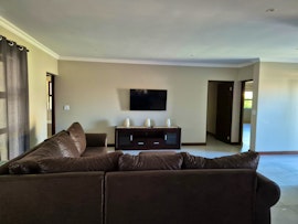 Garden Route Accommodation at The Hill Estate House 24 | Viya