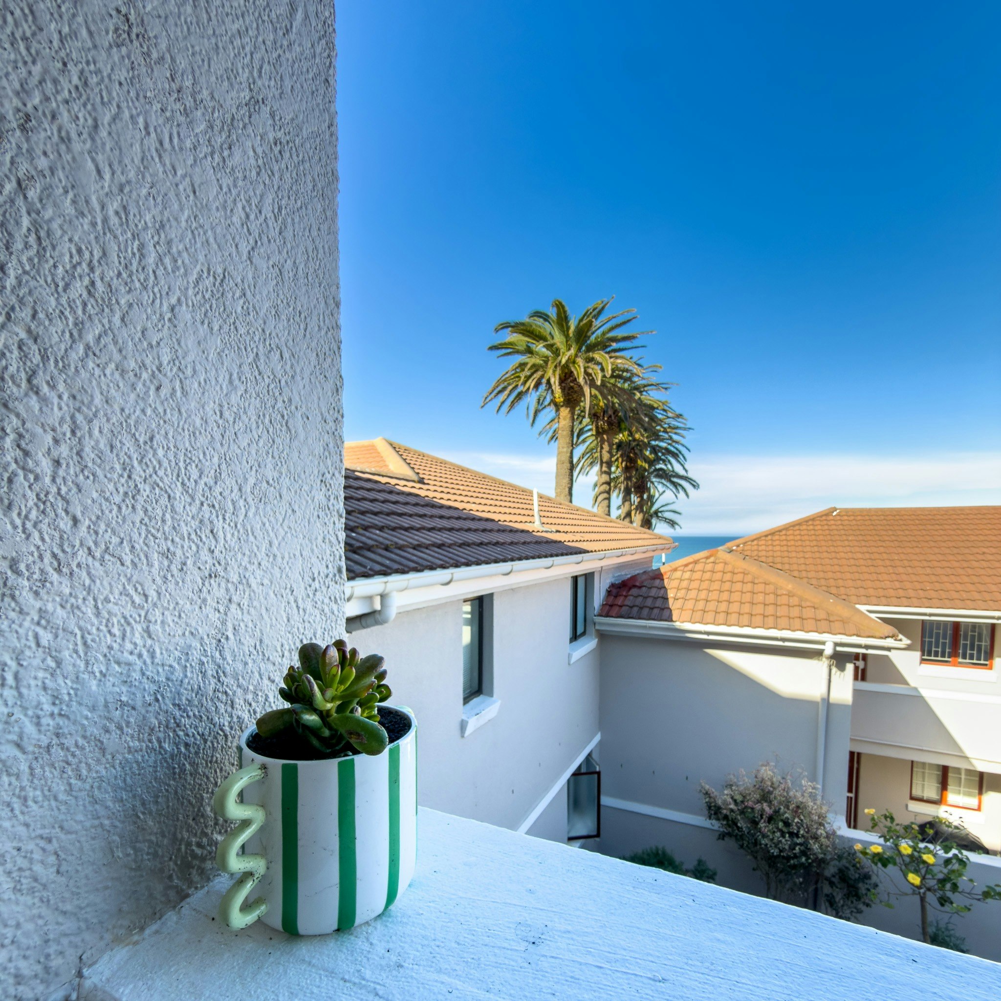 Kalk Coastal Apartment image no 40 of 40