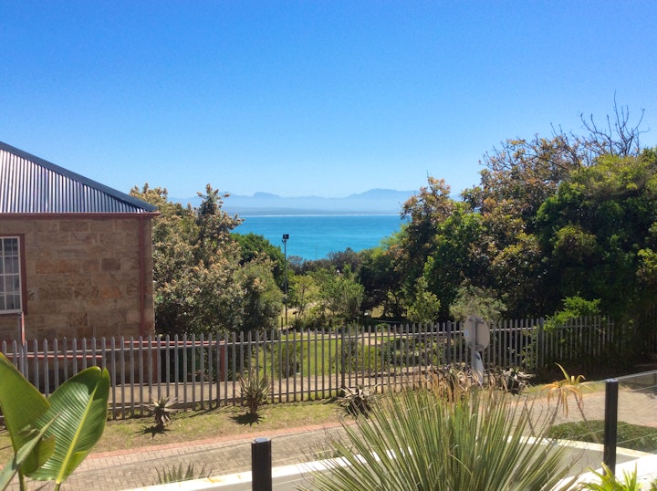 Mossel Bay Accommodation at Mossel Bay 102 | Viya