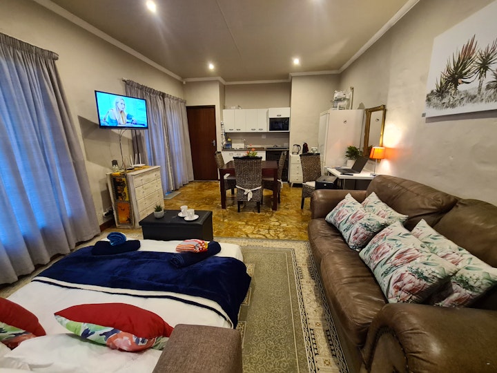 Sarah Baartman District Accommodation at Firefly Cottage | Viya