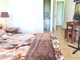 Margate Accommodation at Santorini Unit S | Viya