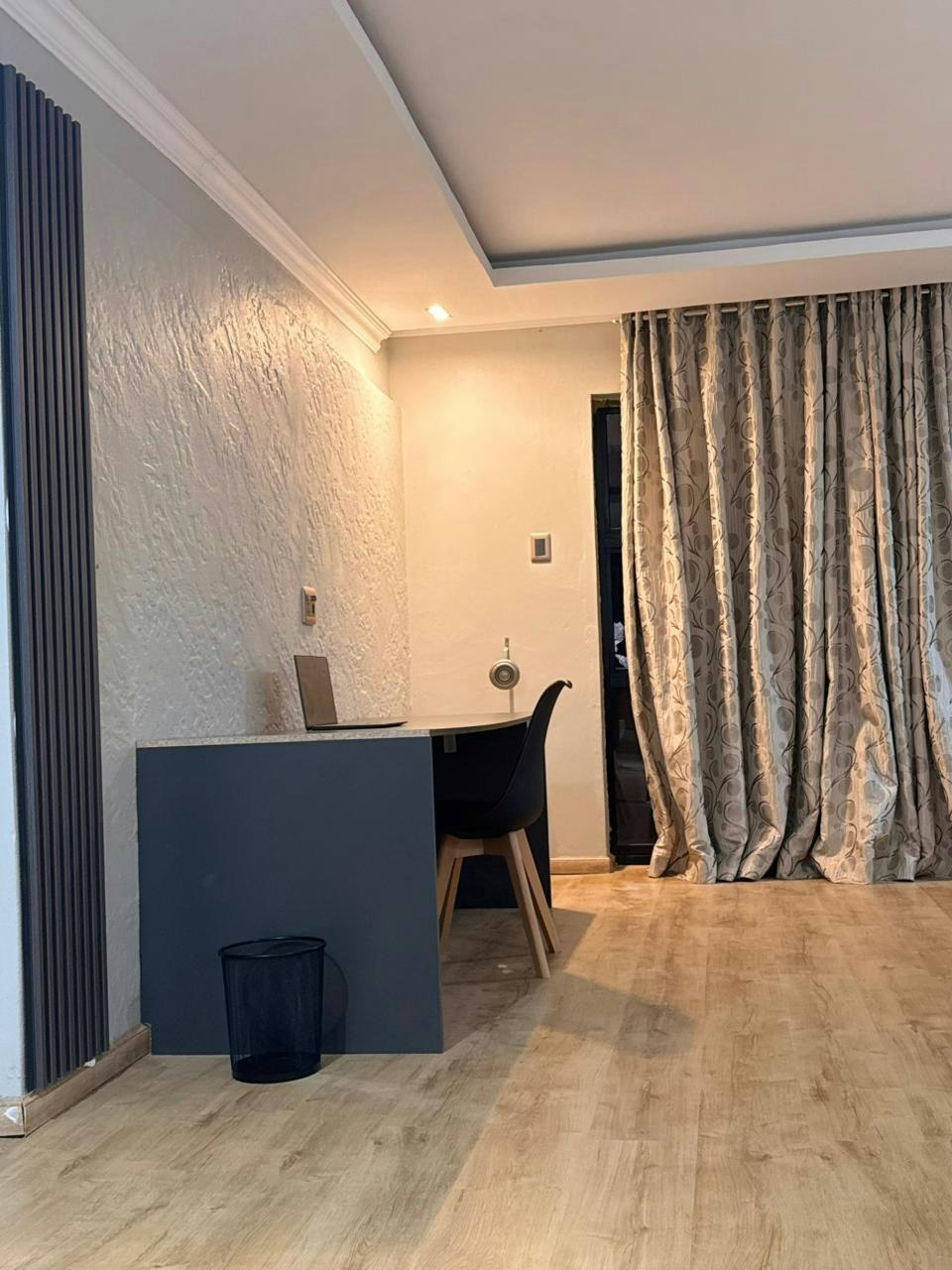 Midlands Luxury Villa image no 11 of 16