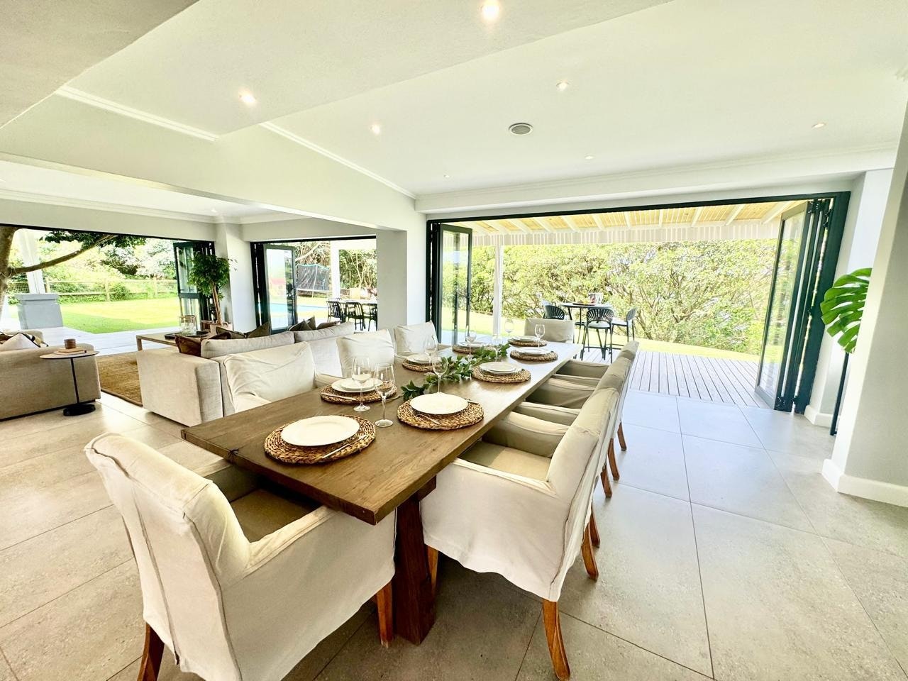 Cussonia Way Paradise HL1463: image no 10 of 37