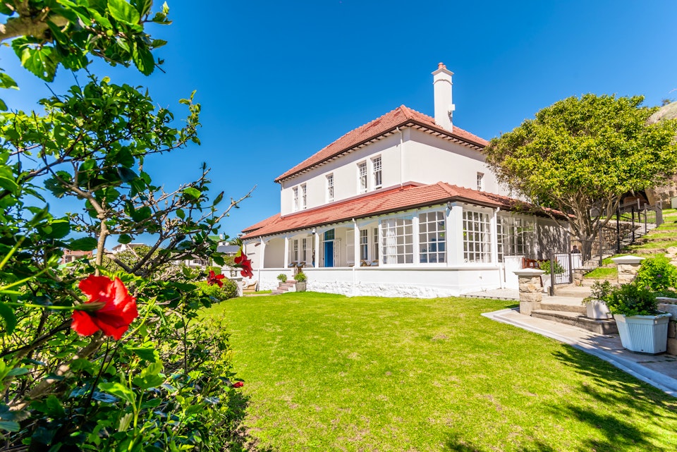 Simon's Town Accommodation at  | Viya