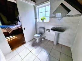 Overberg Accommodation at Mond Kleine - Fynbos | Viya