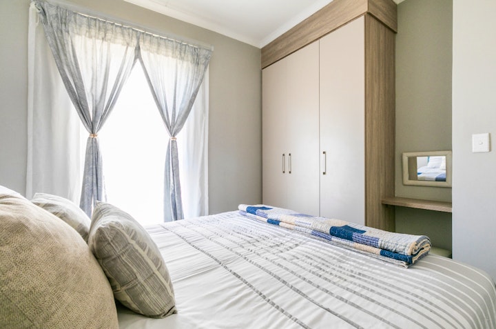 Midrand Accommodation at 50 On Lever Apartment | Viya