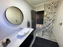 Pretoria East Accommodation at Baobab Tree Family Garden Suite | Viya