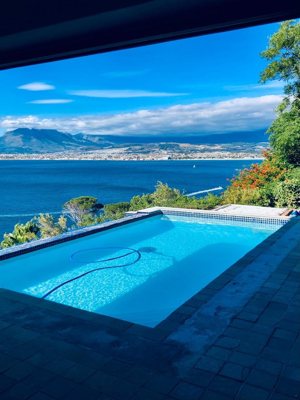 Gordon's Bay Villa with Sea and Mountain Views image no 1 of 38