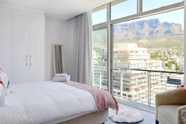 Cape Town Accommodation at Naomi @ The Sentinel | Viya