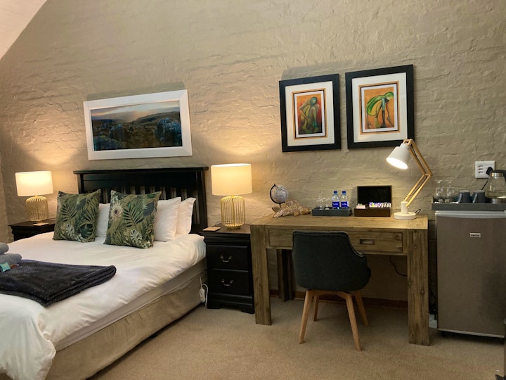 Panorama Route Accommodation at Lakeside Chalets Critchley Hackle Lodge | Viya