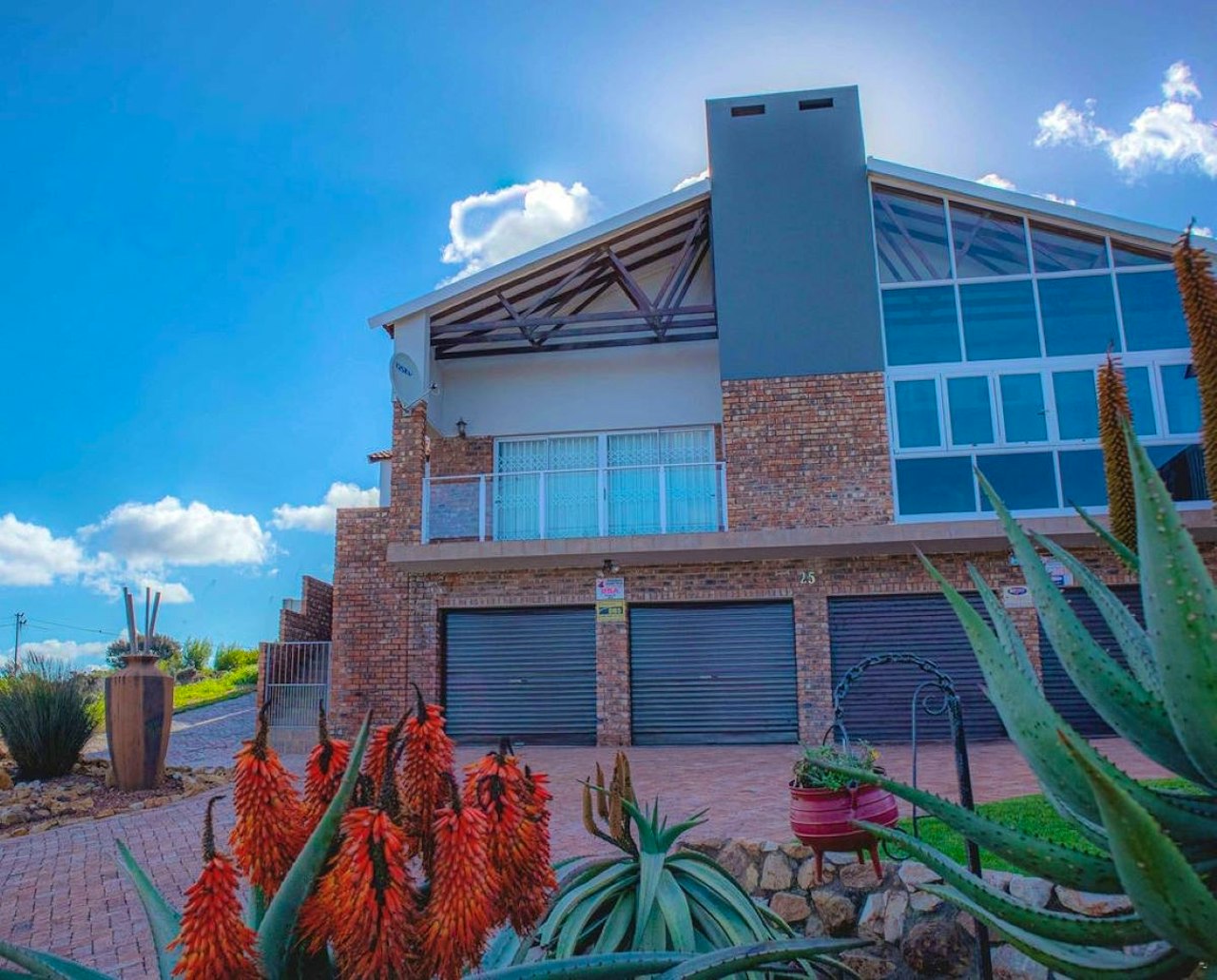 Mossel Bay Accommodation at  | Viya