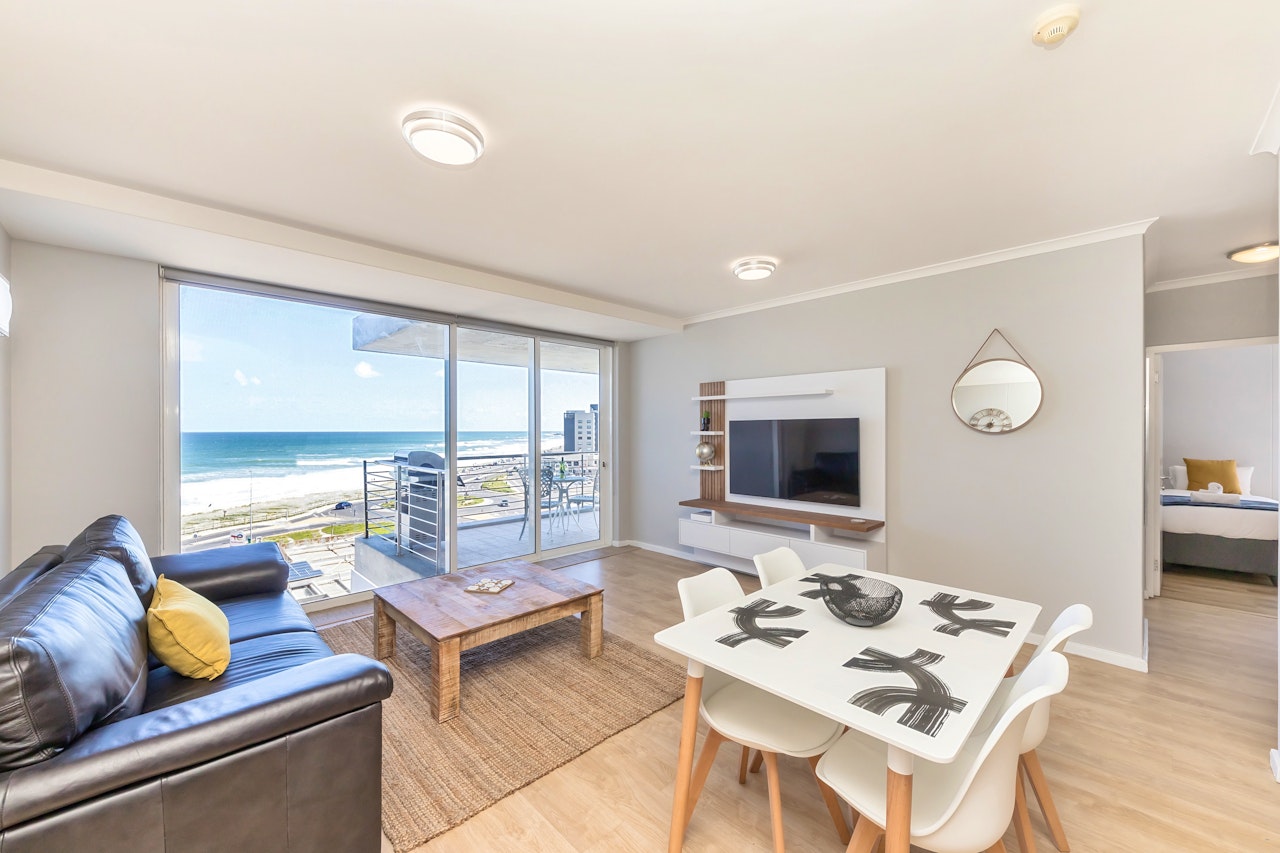 Bloubergstrand Accommodation at  | Viya