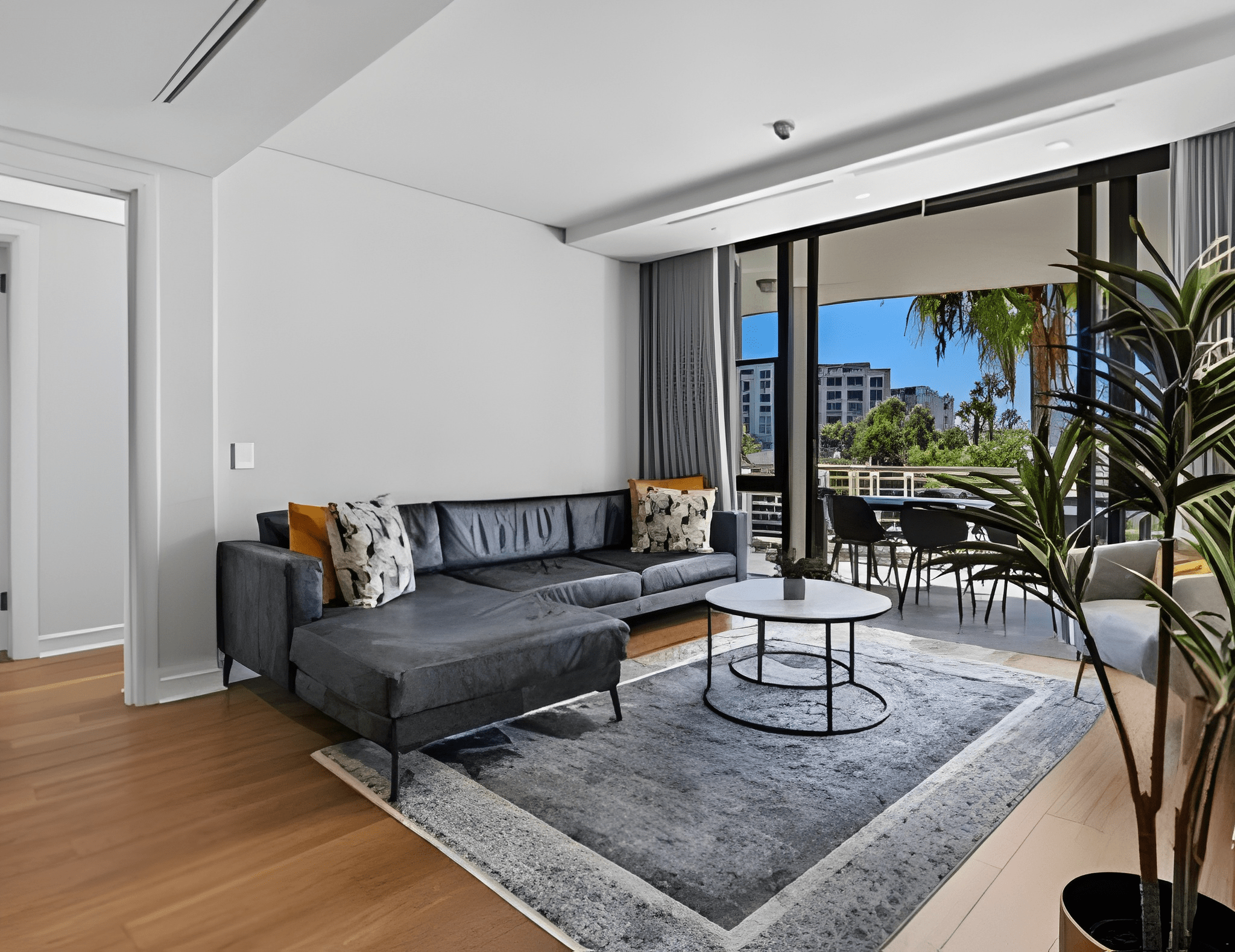 Mountain Marina - Two Bedroom Premier 16 image no 4 of 16