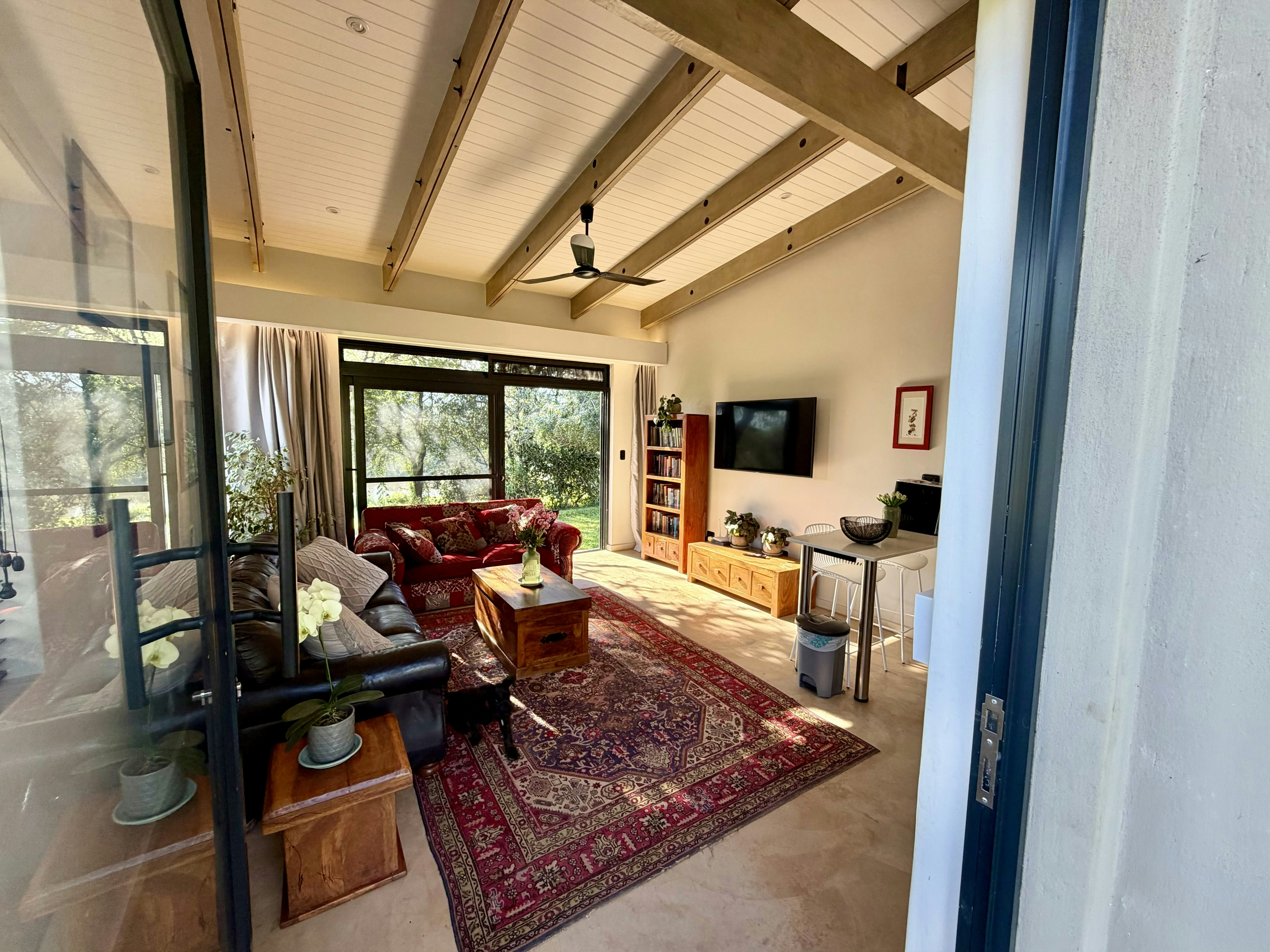 Kruger River and Rail Cottage image no 2 of 28