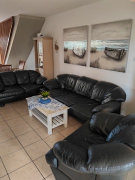 Mossel Bay Accommodation at Hartenbos Huisie | Viya