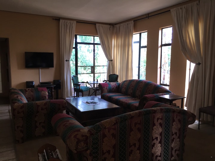 Mpumalanga Accommodation at Treelands Castle | Viya