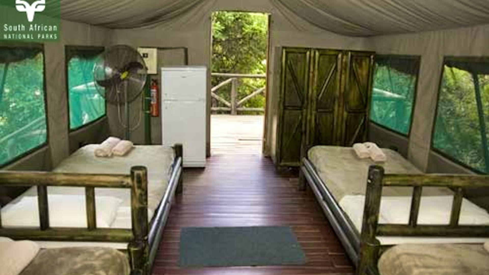 een paar Tegen de wil heroïne SANParks Tamboti Tented Camp | LekkeSlaap