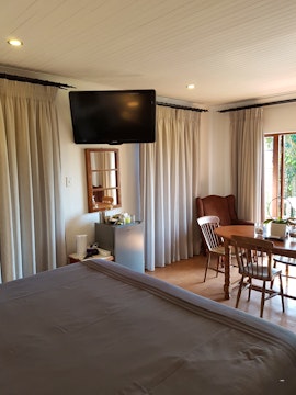 Lowveld Accommodation at Art Gallery Guest House | Viya