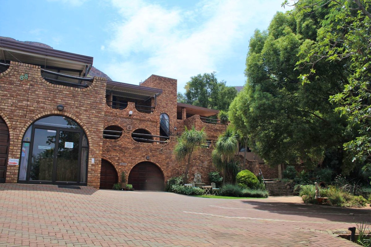 Hartbeespoort Accommodation at  | Viya