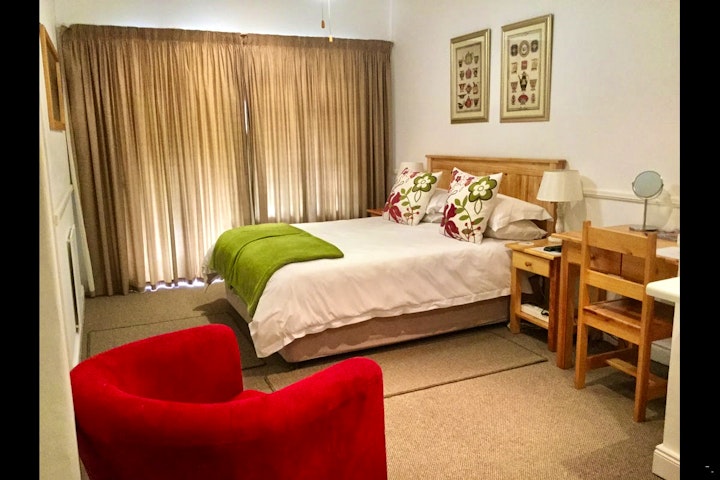 Gqeberha (Port Elizabeth) Accommodation at Summer Blue Guest House | Viya