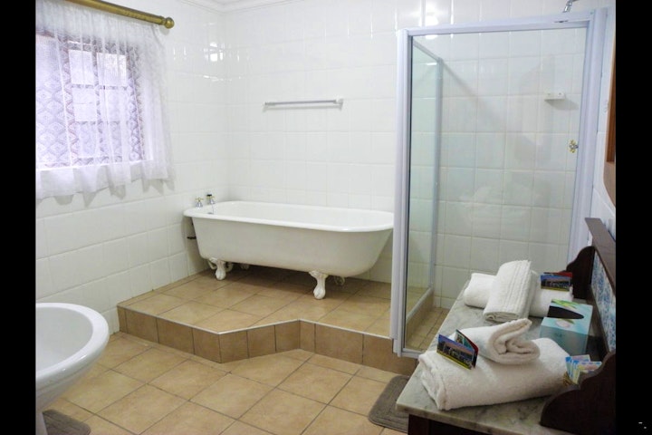 East London Accommodation at Crowned Crane B&B and Self Catering | Viya