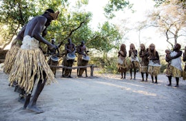 Namibia Accommodation at Hakusembe River Campsite | Viya