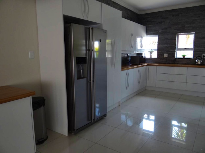 Jeffreys Bay Accommodation at Marina Martinique 1297 | Viya