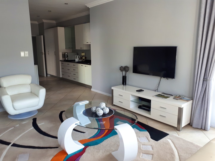 Western Cape Accommodation at 51 Trafford | Viya