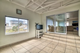 Struisbaai Accommodation at De Waal Drive 16 | Viya