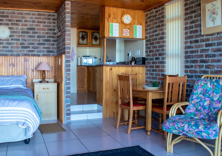 Gansbaai Accommodation at Kormorant Apartment | Viya