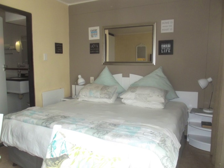 Cape Town Accommodation at Kusweg - Strand - Somerset Wes | Viya