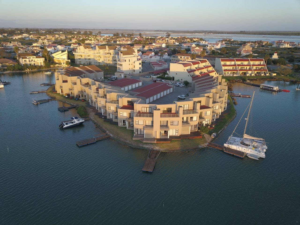 Lekker Weskus Waterfront Port Owen Marina - 