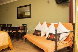 Karoo Accommodation at Haus Holzapfel | Viya