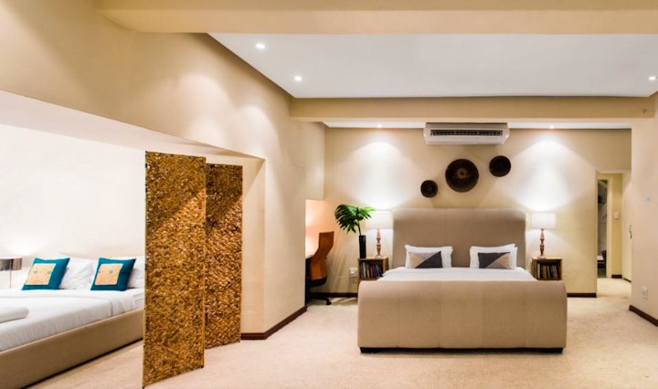 Western Cape Accommodation at Uber Luxurious NYC-Style Penthouse | Viya
