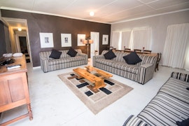 Western Cape Accommodation at Goedemoed Farmhouse | Viya