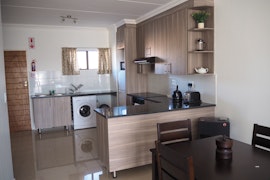 Bardene Accommodation at OR Tambo Self Catering, The Willows, Apartment 39 | Viya