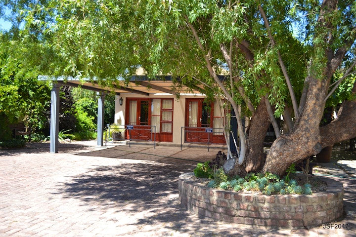 Karoo Accommodation at La Paix Guesthouse | Viya