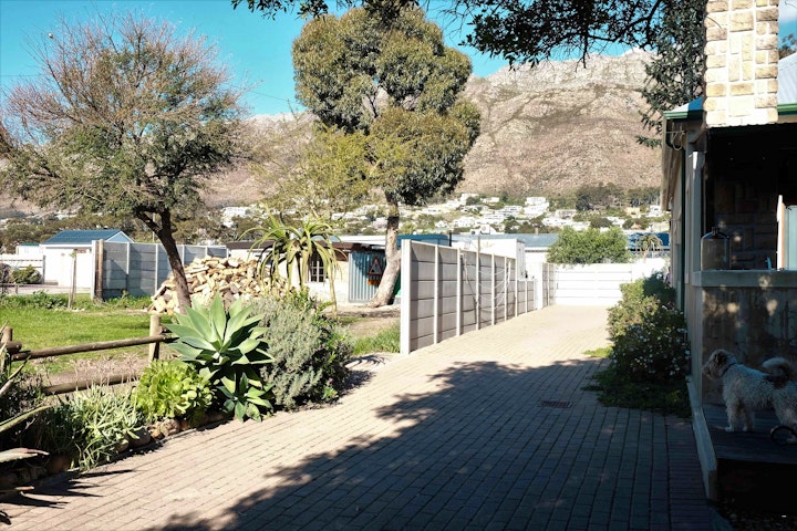 Cape Town Accommodation at The Yard | Viya