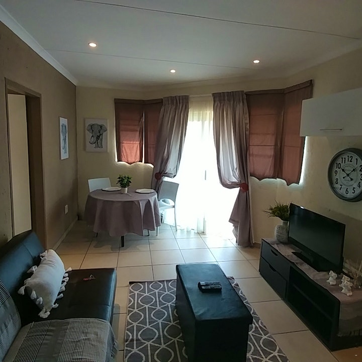 Mpumalanga Accommodation at Riverside Country Estate 2F | Viya