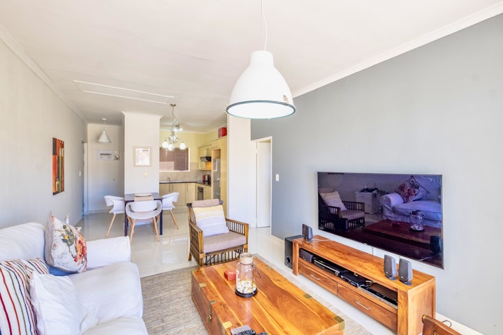 Cape Town Accommodation at 201 Alba Bougain Villa Apartment | Viya