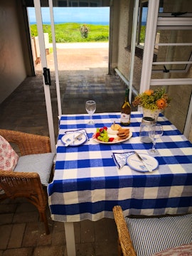 Eastern Cape Accommodation at Oyster Beach Cottage | Viya