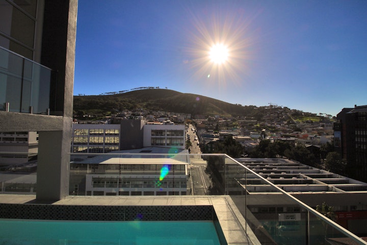 Cape Town Accommodation at Sensational Sentinel | Viya
