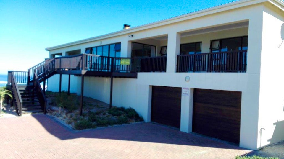 Sarah Baartman District Accommodation at  | Viya