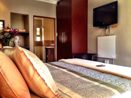 Centurion Accommodation at  | Viya