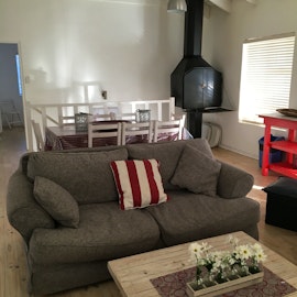 Hermanus Accommodation at Beach Cottage 2 | Viya